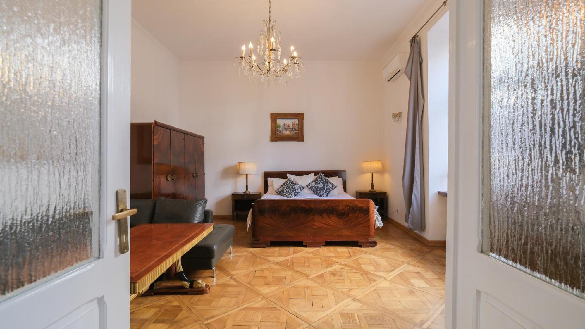 Vintage Florianska Street Apartament